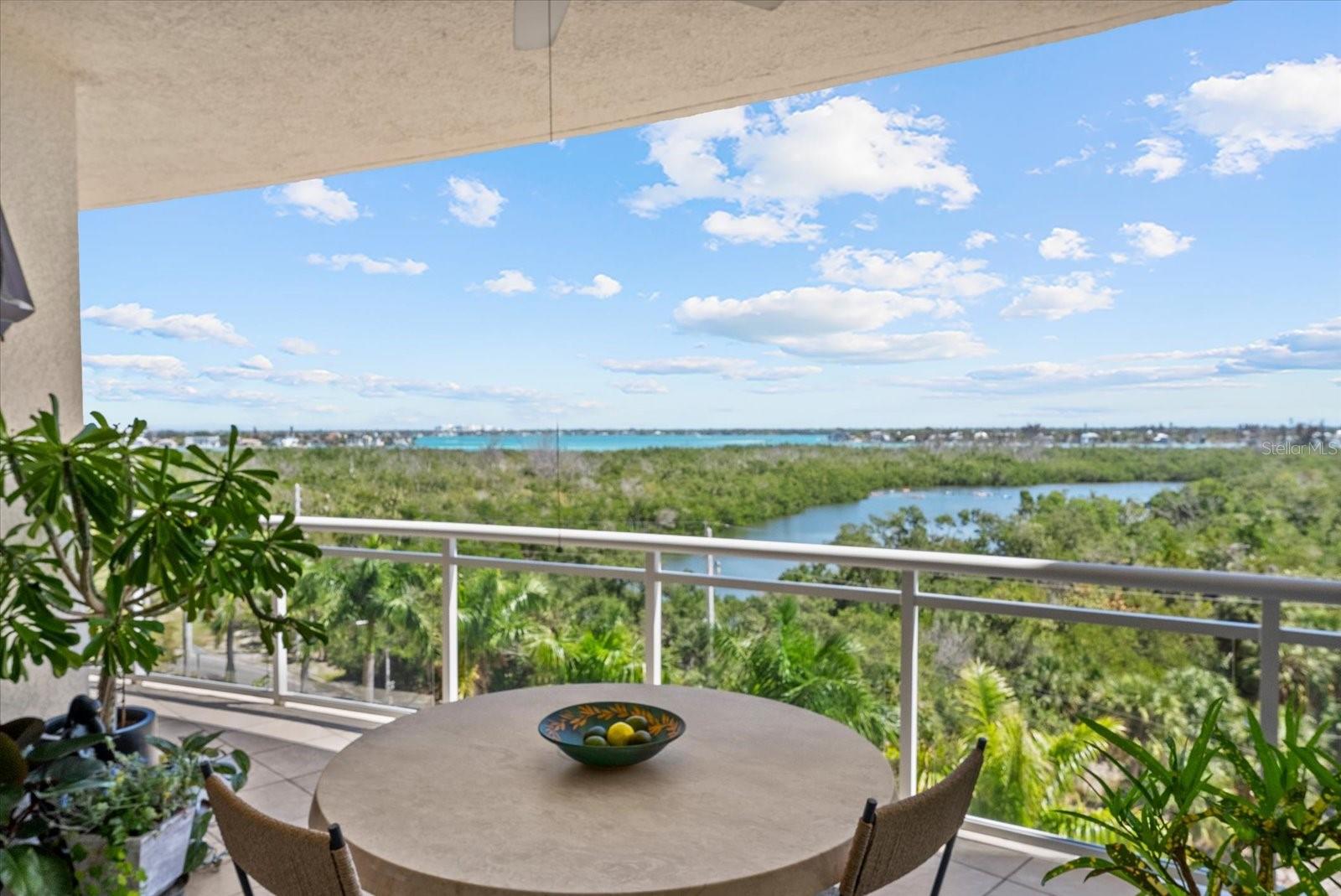 THE BEACH RESIDENCES - Residential