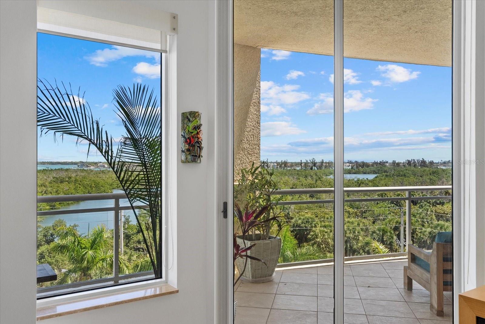 THE BEACH RESIDENCES - Residential