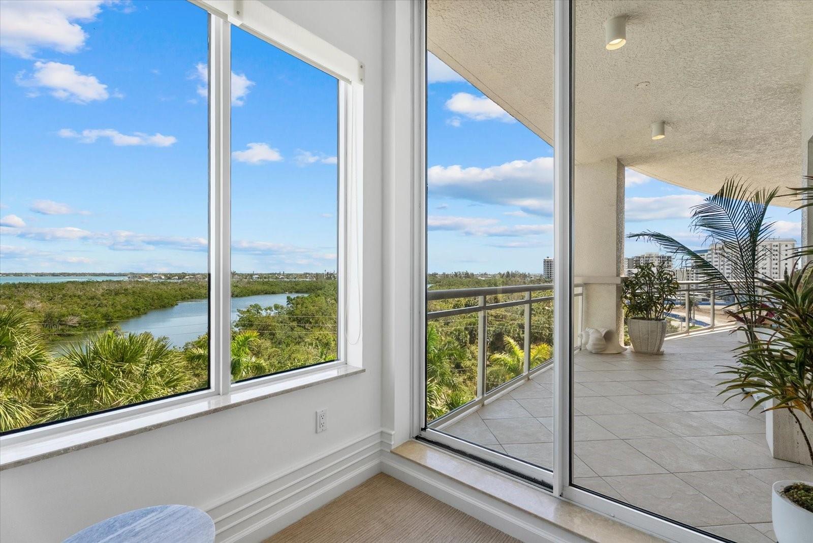 THE BEACH RESIDENCES - Residential