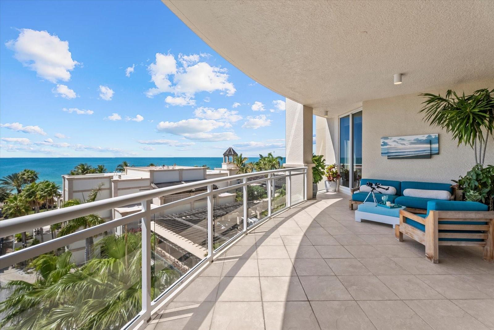 THE BEACH RESIDENCES - Residential