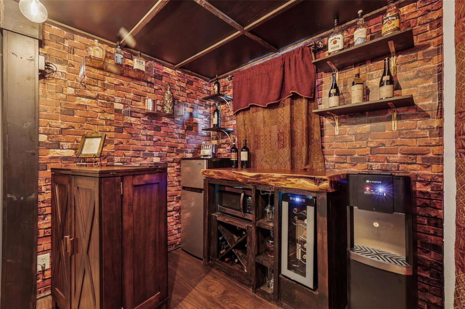 MAGNOLIA PARK - Residential