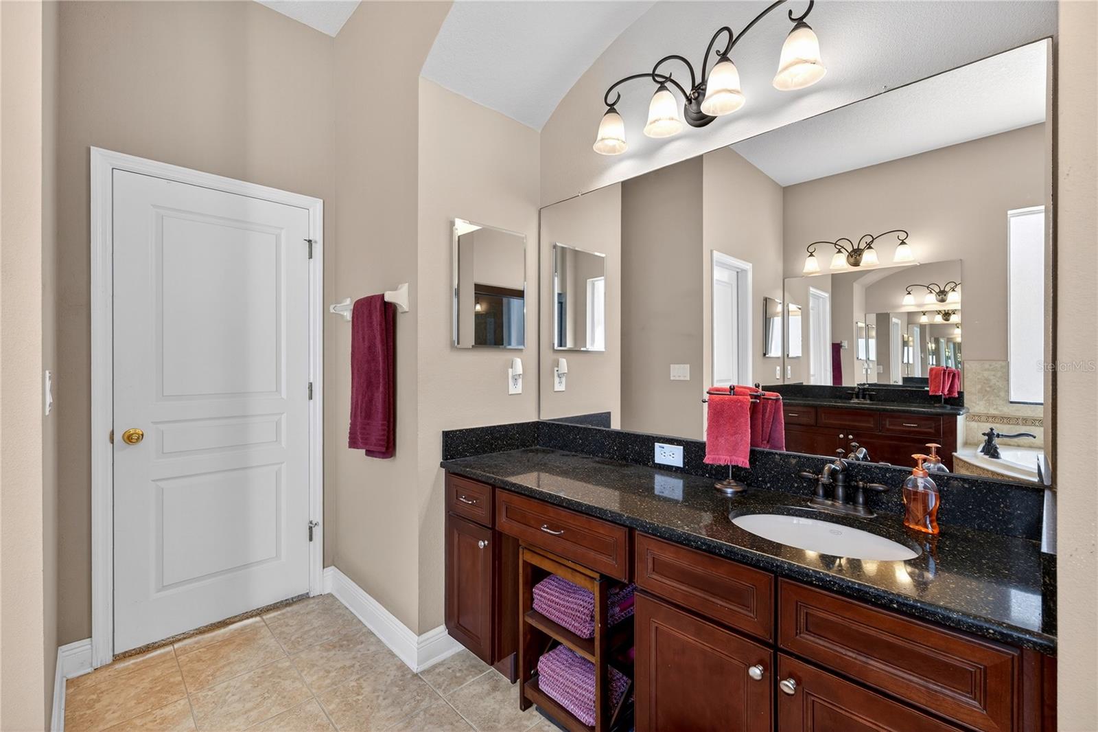 SOUTHERN HILLS PLANTATION PH 1 - Residential