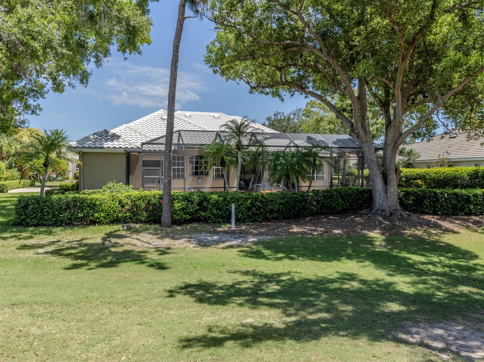 VENICE GOLF & COUNTRY CLUB - Residential