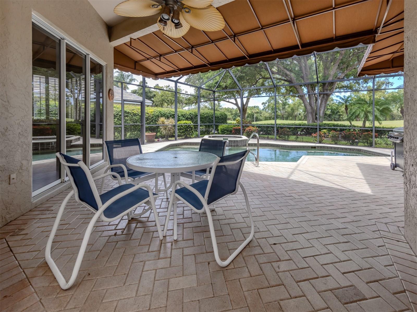 VENICE GOLF & COUNTRY CLUB - Residential