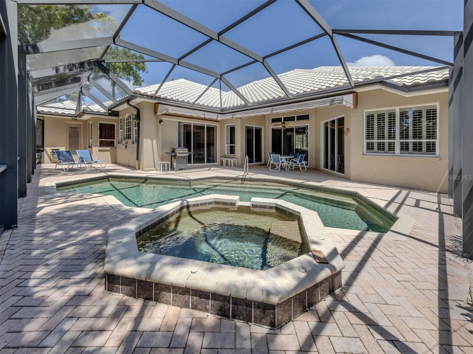 VENICE GOLF & COUNTRY CLUB - Residential