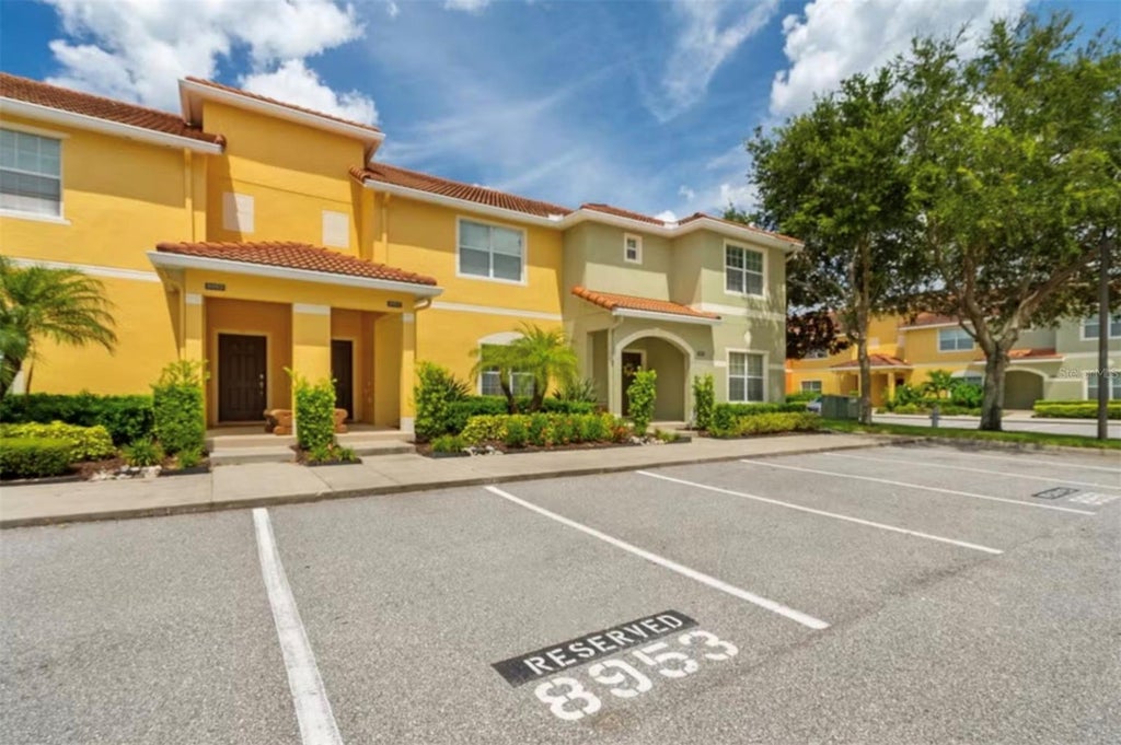 Photo of 8953 California Palm Road, Kissimmee, FL 34747 (MLS # S5159493)