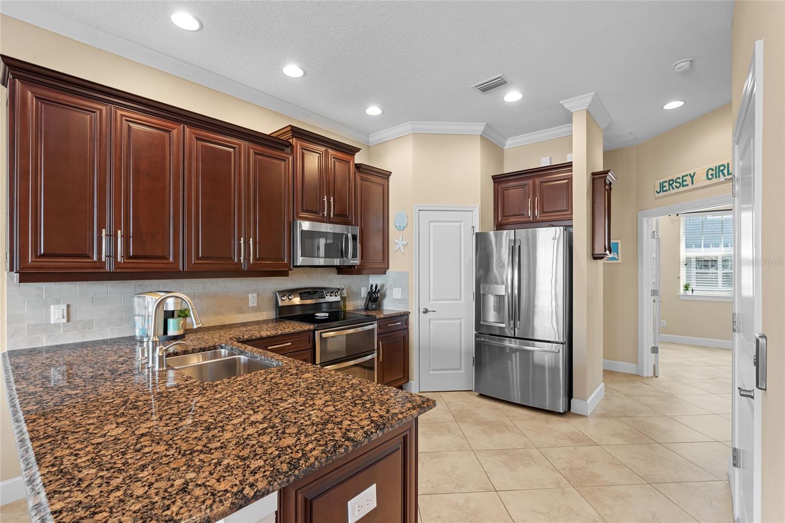 COVE AT LOGGERHEAD MARINA - Residential