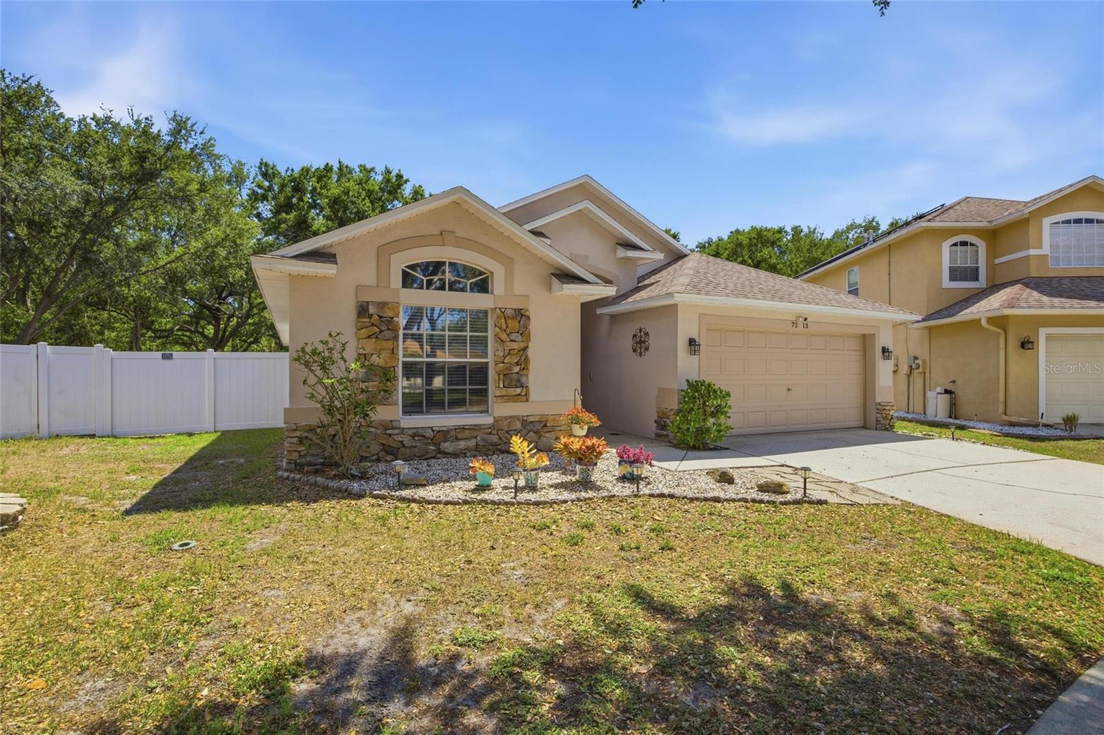 7113 COLONY POINTE DRIVE