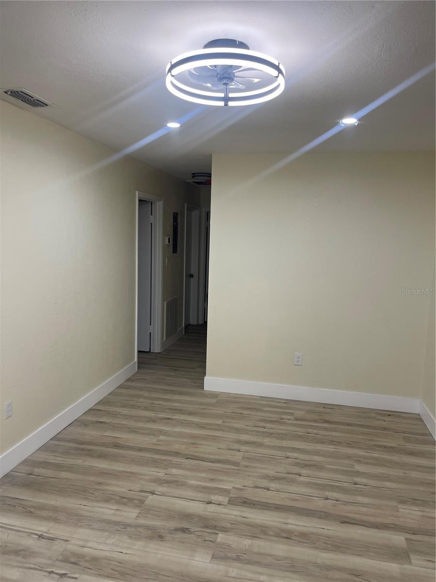 AD MER SUB - Residential Lease