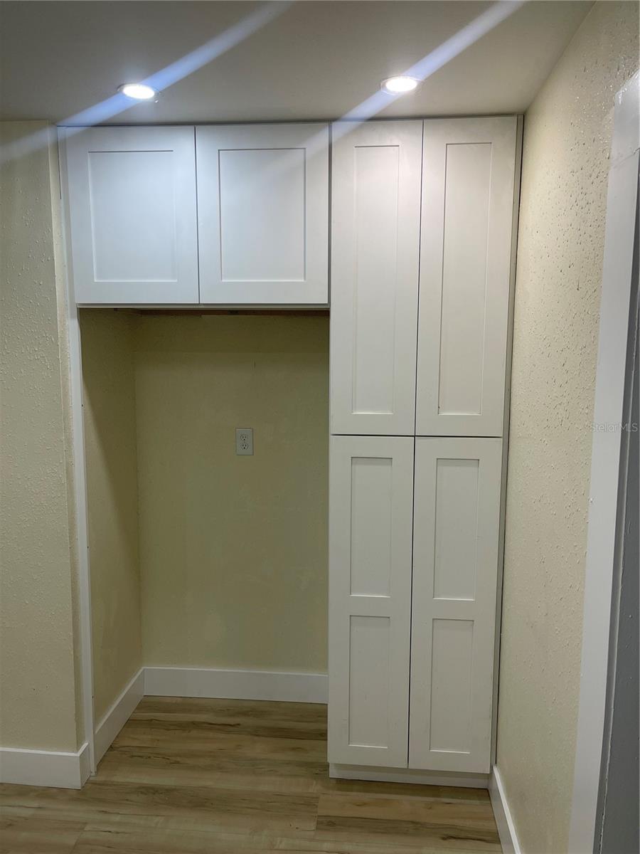 AD MER SUB - Residential Lease