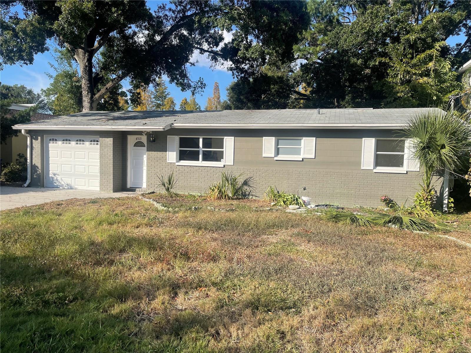 AD MER SUB - Residential Lease