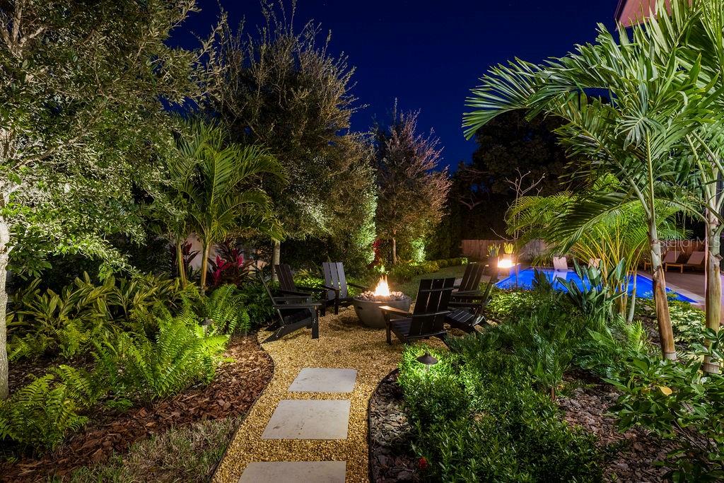 LAKE KNOWLES TERRACE - Residential