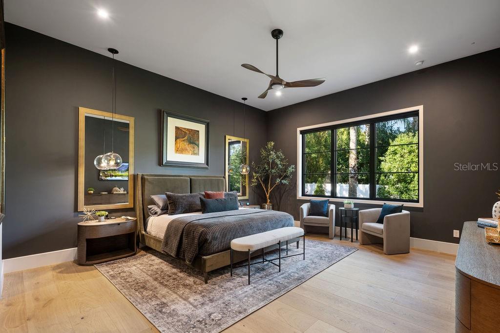 LAKE KNOWLES TERRACE - Residential