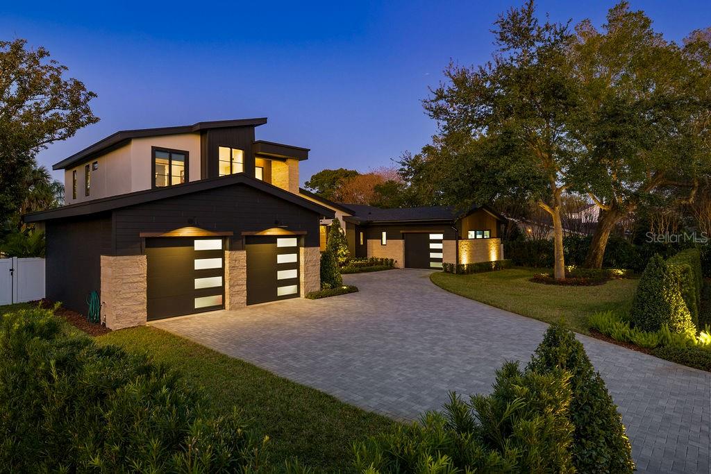 LAKE KNOWLES TERRACE - Residential