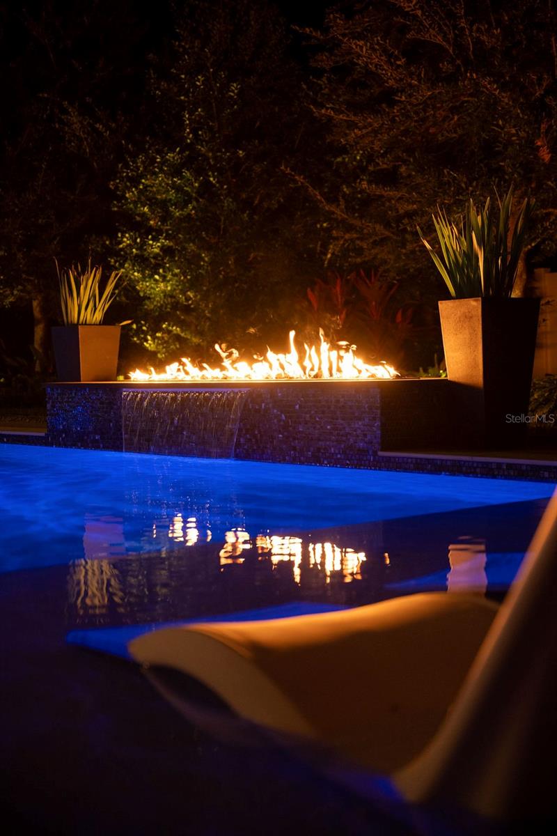 LAKE KNOWLES TERRACE - Residential