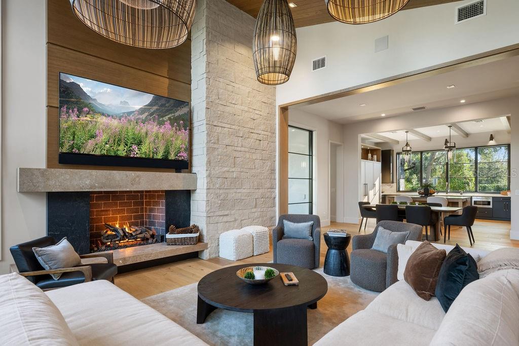 LAKE KNOWLES TERRACE - Residential