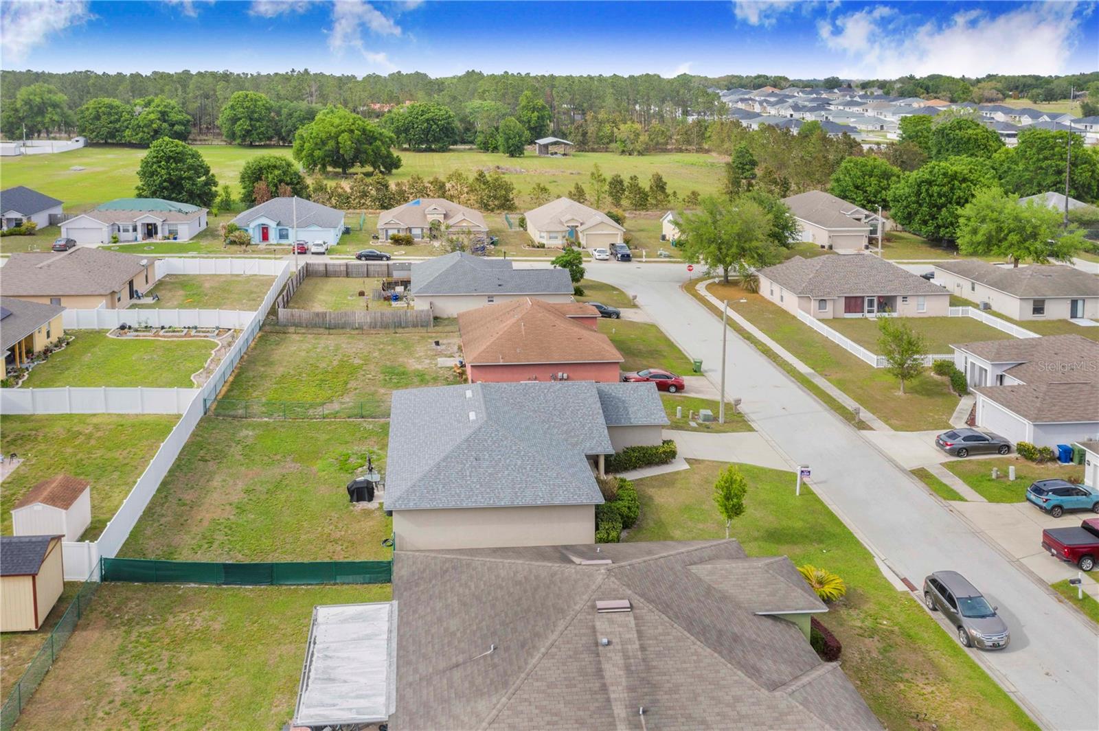 COUNTRY CLUB TRAILS - Residential