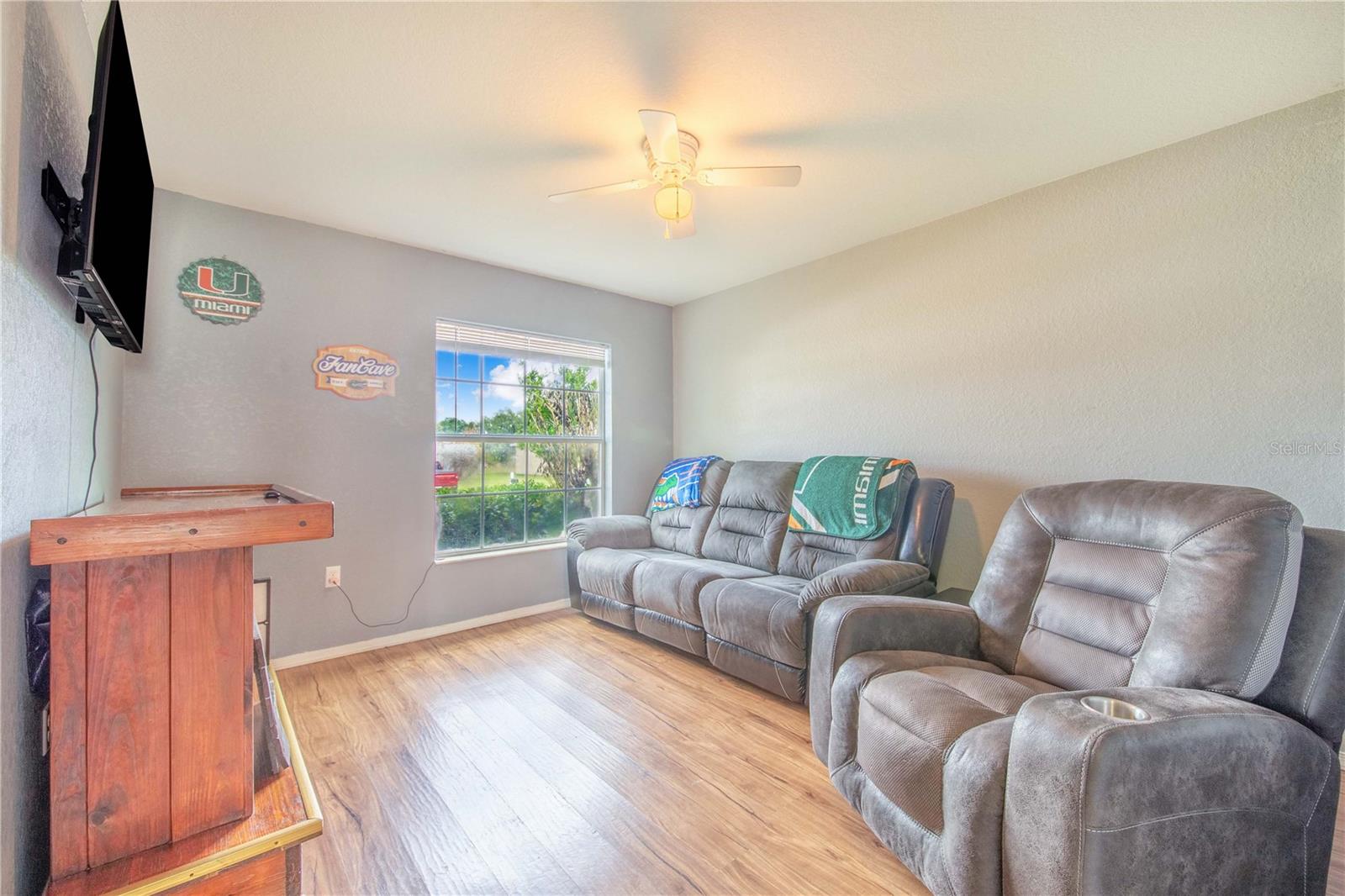 COUNTRY CLUB TRAILS - Residential