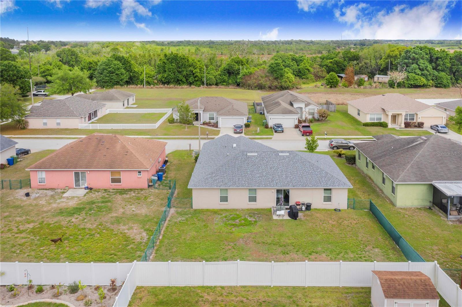 COUNTRY CLUB TRAILS - Residential