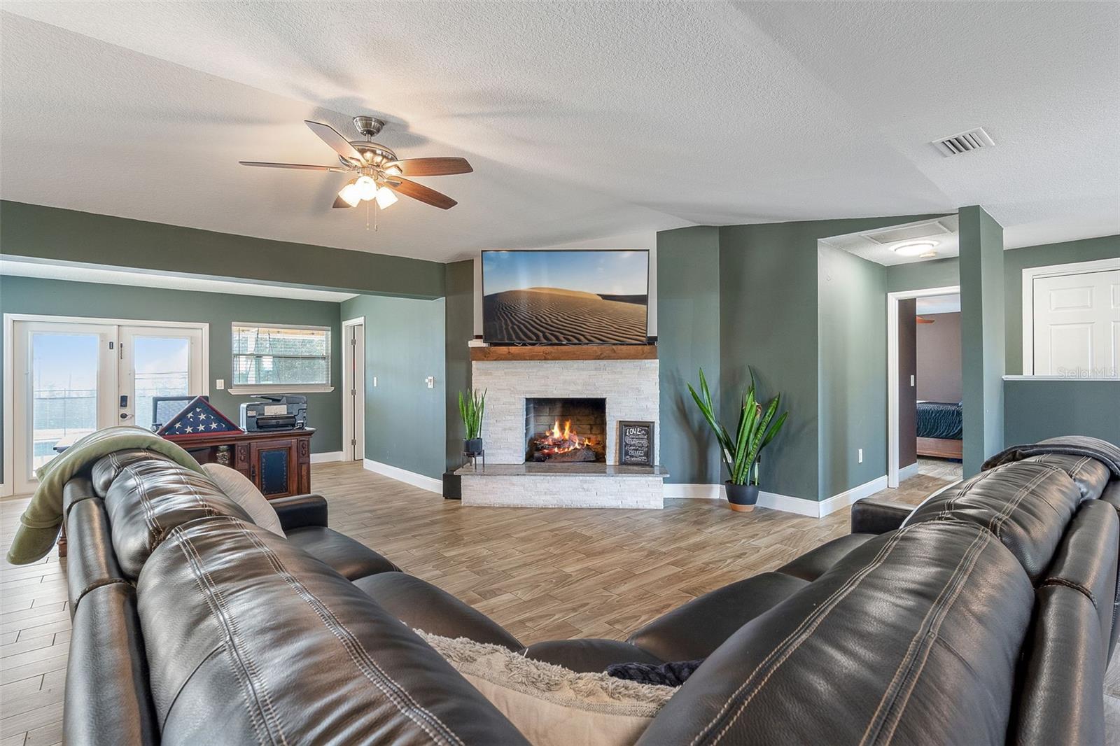 WEKIVA HUNT CLUB 3 FOX HUNT SEC 3 - Residential