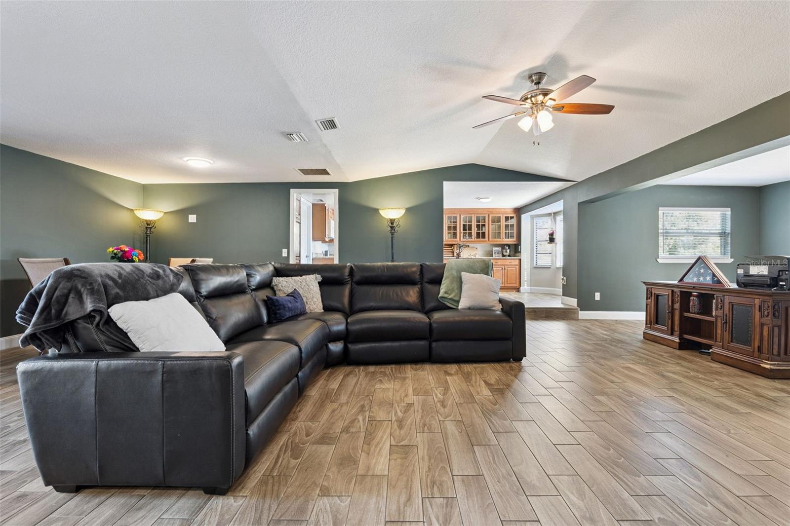 WEKIVA HUNT CLUB 3 FOX HUNT SEC 3 - Residential