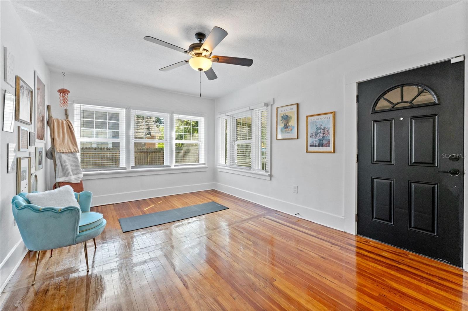 INTER BAY - Residential