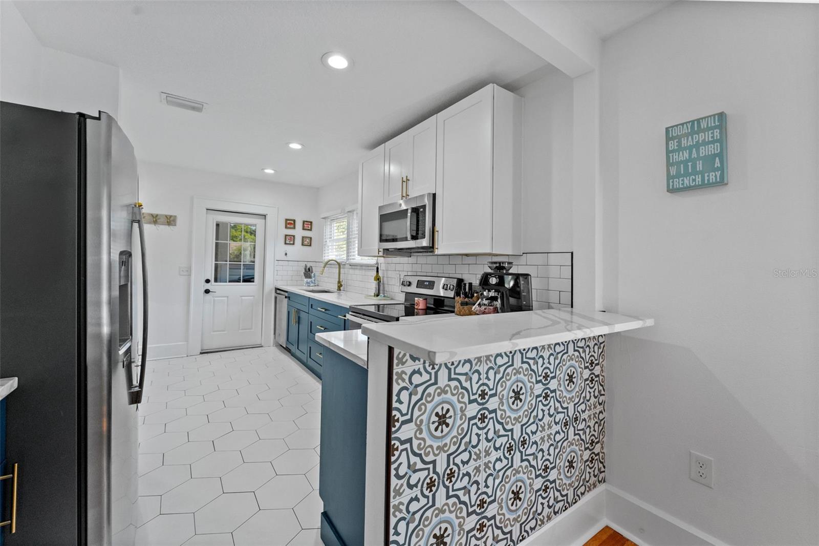 INTER BAY - Residential