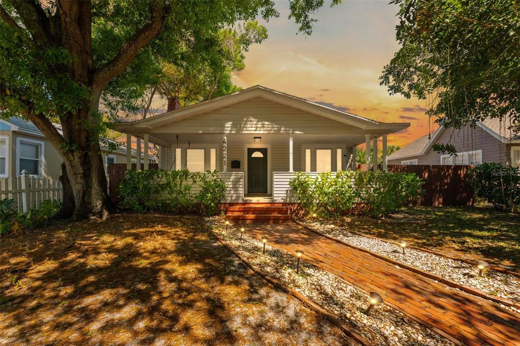 Photo of 4221 1st Avenue N, St Petersburg, FL 33713 (MLS # TB8489859)