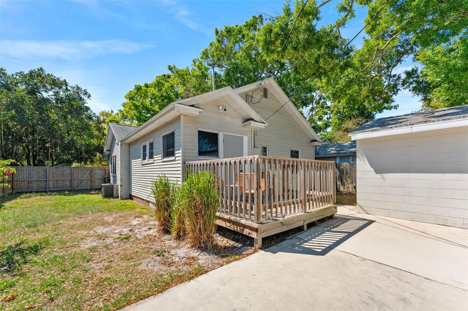 INTER BAY - Residential