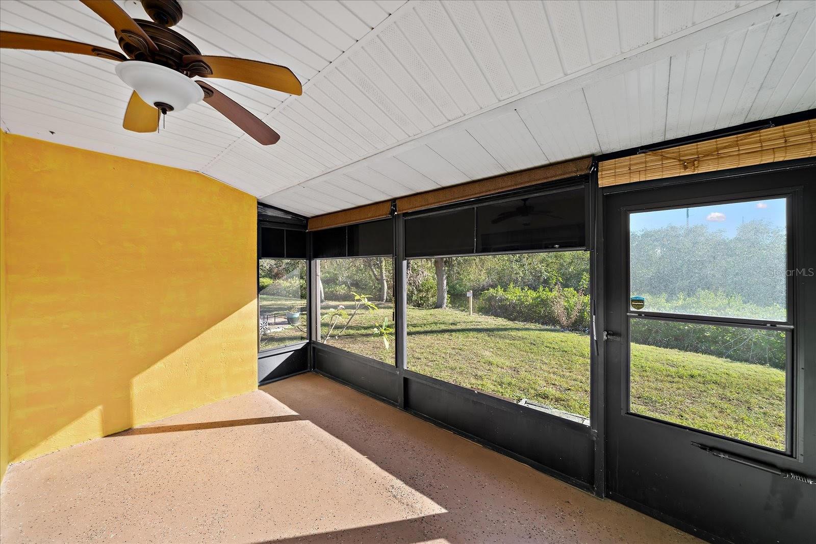 CURRY CREEK CONDO VILLA - Residential