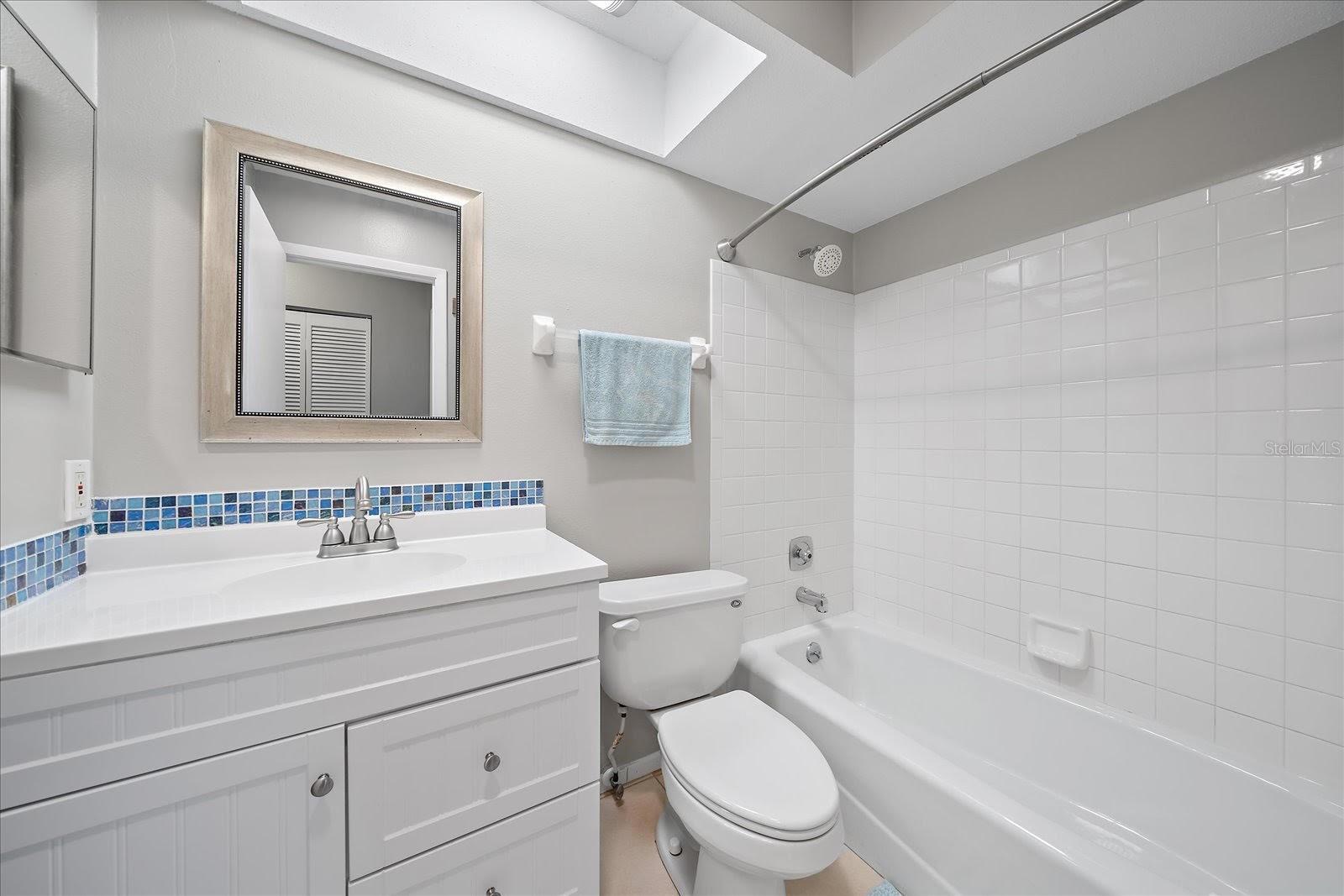 CURRY CREEK CONDO VILLA - Residential