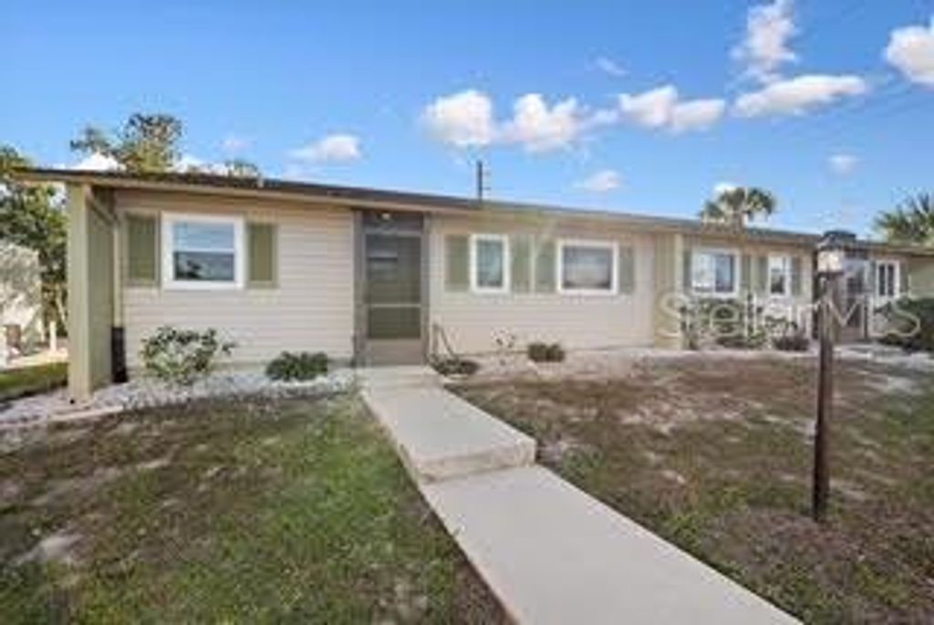 Photo of 1946 Settlement Road #24, Venice, FL 34285 (MLS # A4674856)