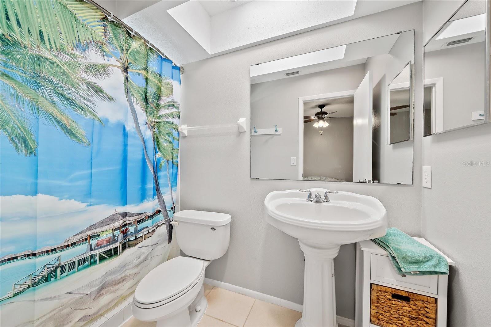 CURRY CREEK CONDO VILLA - Residential