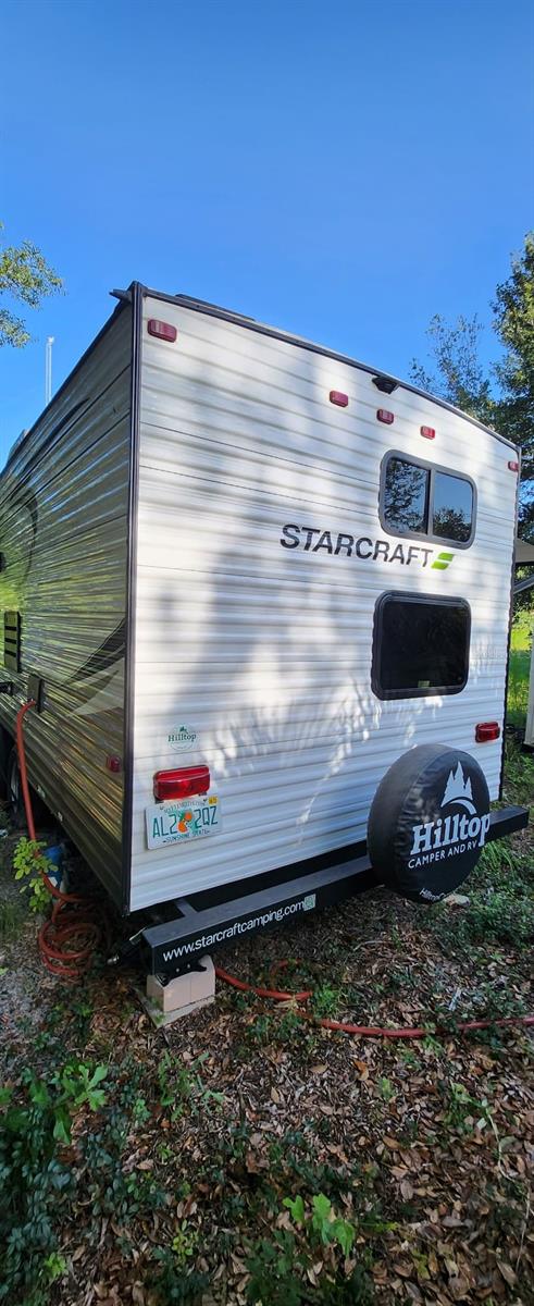 OAKRIDGE ESTATES - Land