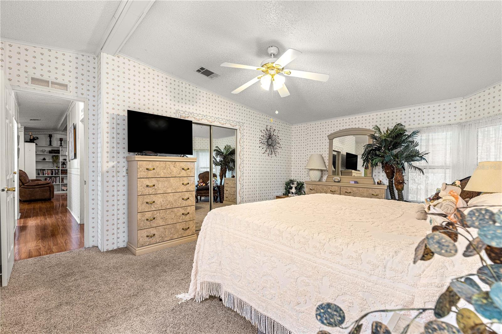 TROPICANA VILLAGE - Residential