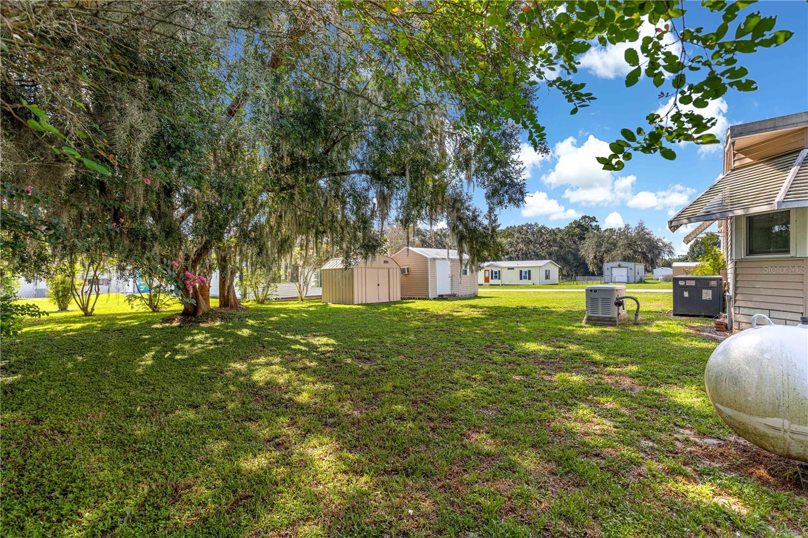 TROPICANA VILLAGE - Residential