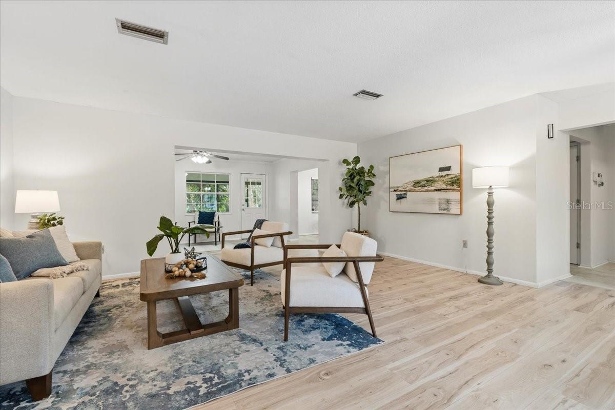 FLORIDA TROPICAL HOMESITES & LITTLE FARMS - Residential