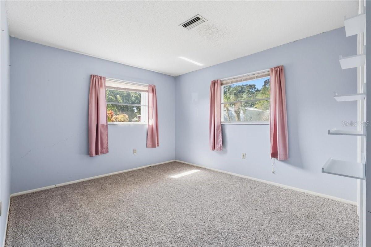 FLORIDA TROPICAL HOMESITES & LITTLE FARMS - Residential