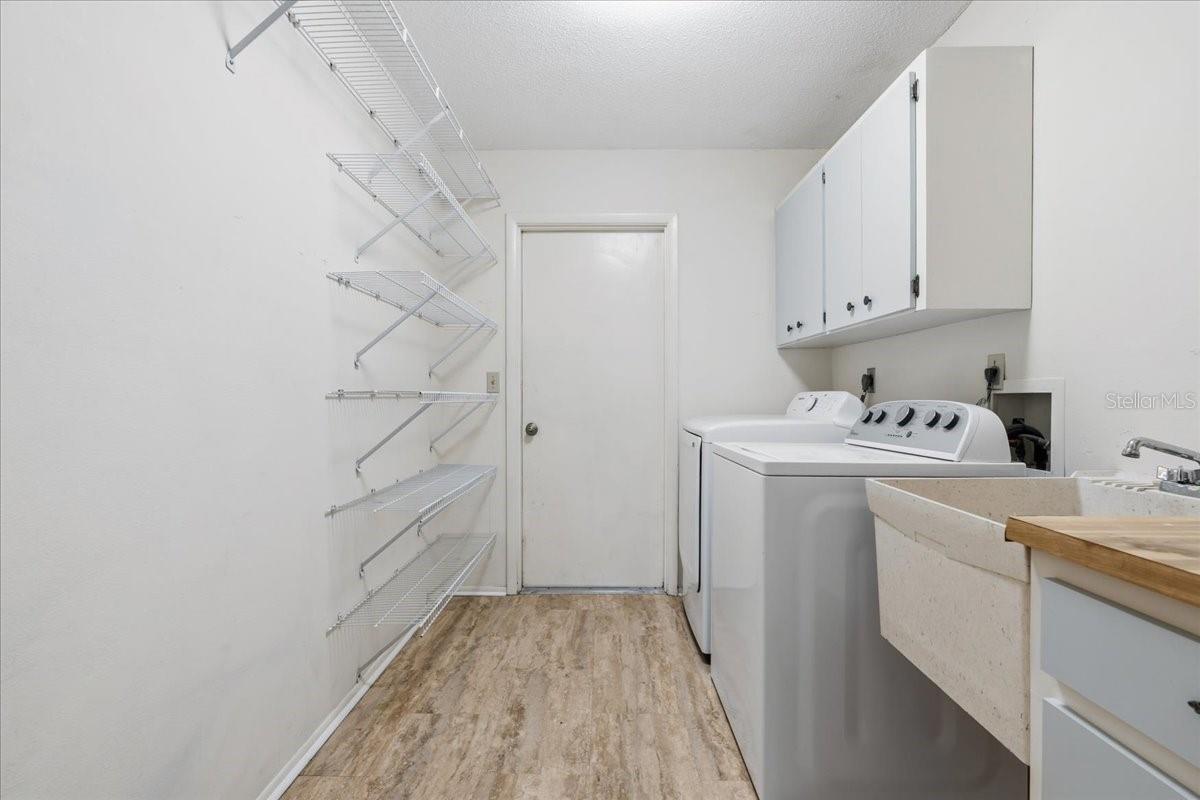 FLORIDA TROPICAL HOMESITES & LITTLE FARMS - Residential