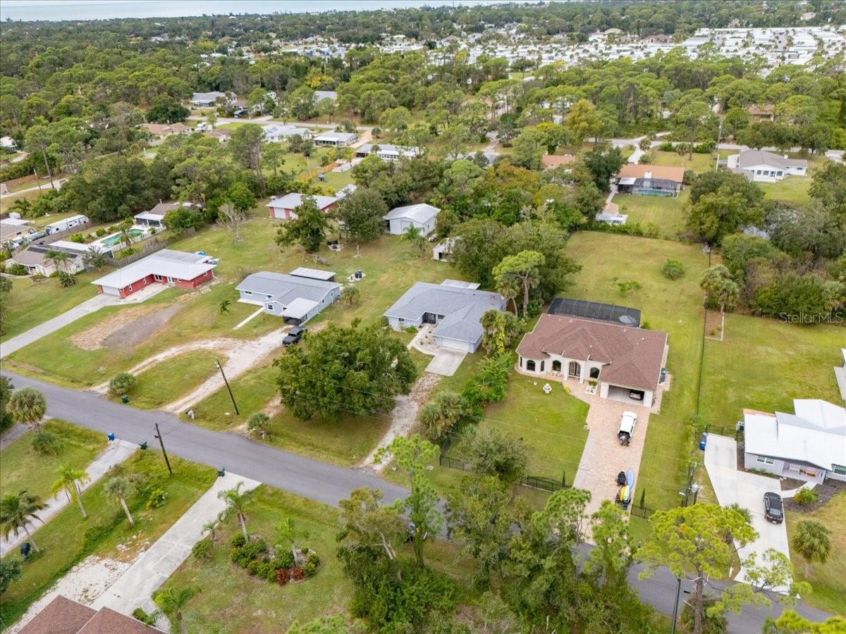 FLORIDA TROPICAL HOMESITES & LITTLE FARMS - Residential