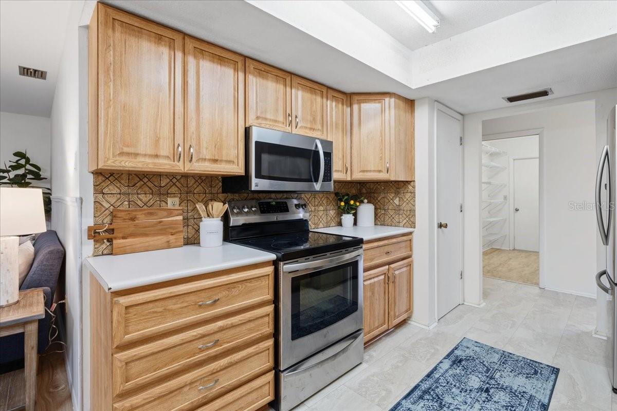 FLORIDA TROPICAL HOMESITES & LITTLE FARMS - Residential