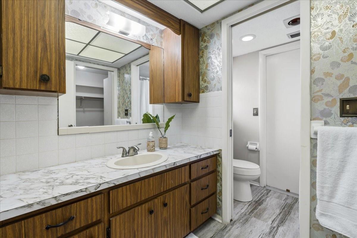 FLORIDA TROPICAL HOMESITES & LITTLE FARMS - Residential