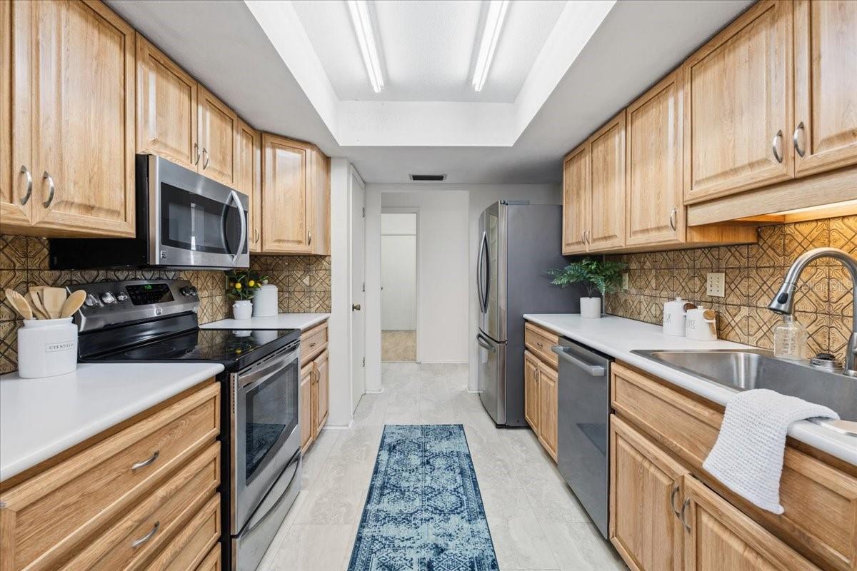 FLORIDA TROPICAL HOMESITES & LITTLE FARMS - Residential