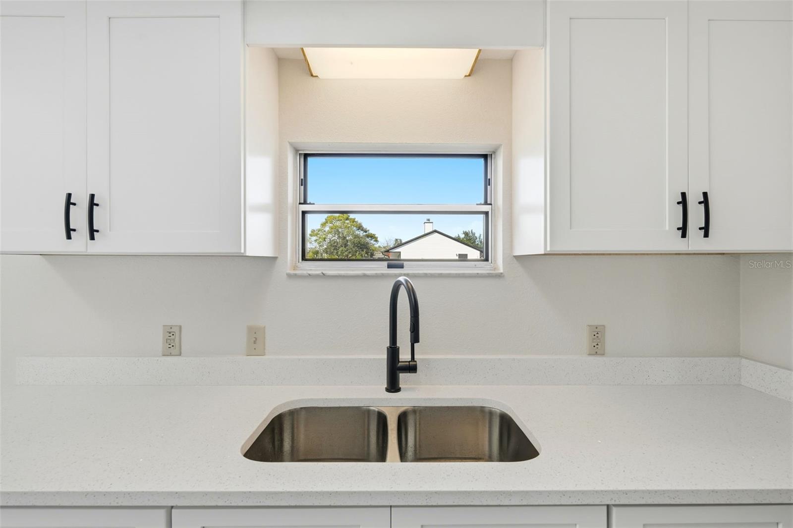 EAST UMATILLA - Residential