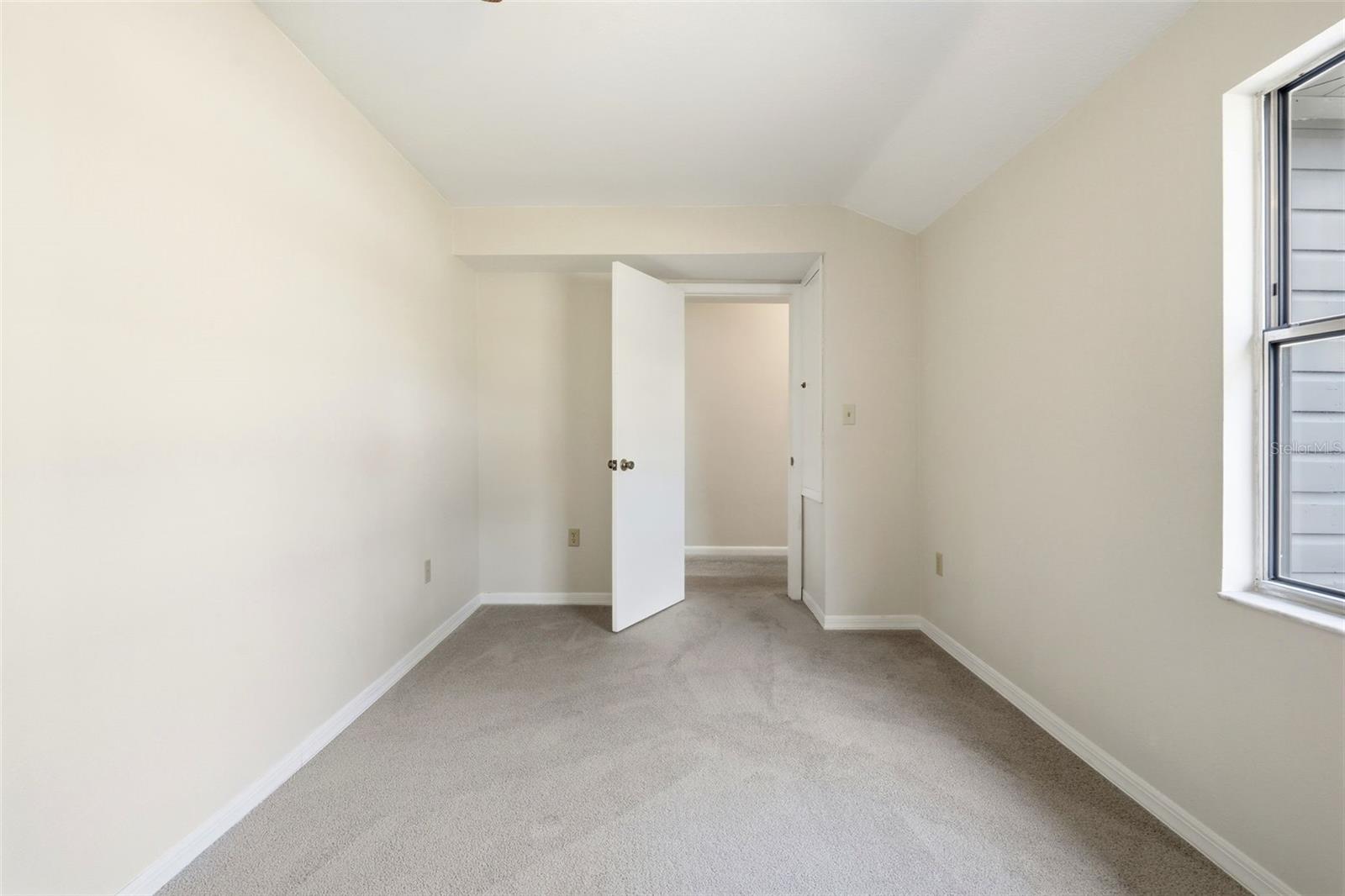 EAST UMATILLA - Residential