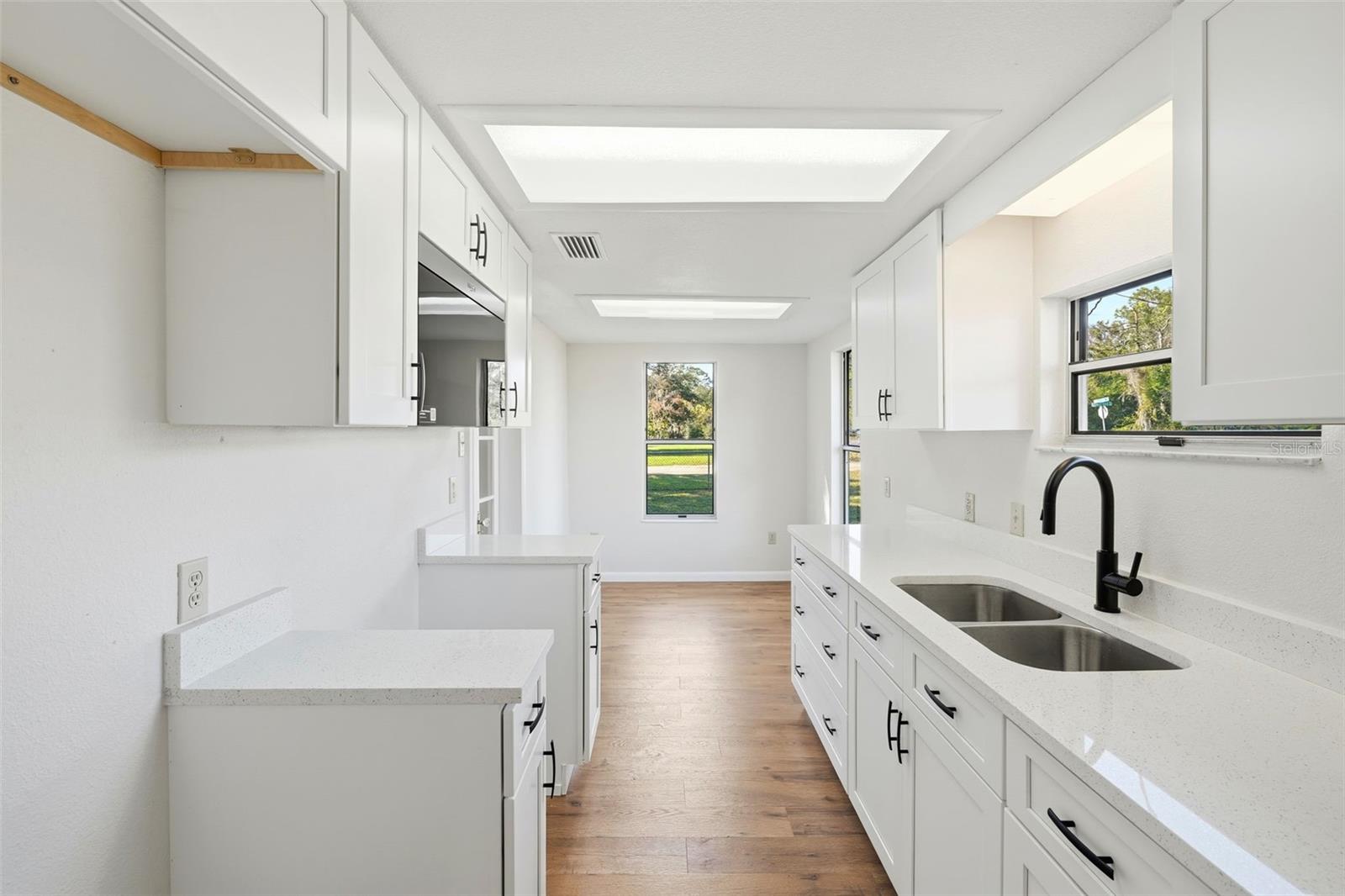 EAST UMATILLA - Residential