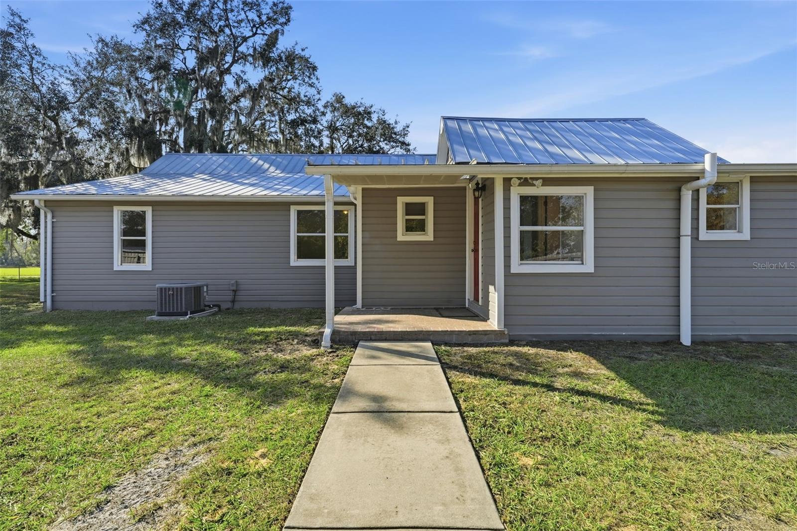 EAST UMATILLA - Residential