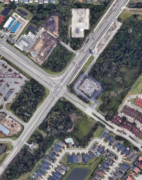 E OSCEOLA PARKWAY