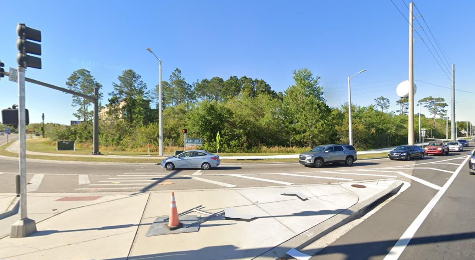 Prime Commercial Corner Opportunity | Osceola Pkwy & Simpson Rd consisting of 1.25± Acres
Location: Northwest Corner of Osceola Parkway & Simpson Road, Kissimmee, FL
Size: Approx. 1.25 Acres
Positioned at one of Osceola County’s most dynamic intersections, this premium 1.25± acre commercial site offers exceptional exposure and access on the signalized northwest corner of Osceola Parkway and Simpson Road. With incredible visibility on three sides, this property is ideally suited for high-traffic commercial uses seeking a prominent presence in a rapidly growing corridor.
Highlights:
?? 1.25± Acres – Prime corner parcel on a signalized intersection
?? Frontage & Visibility on Three Sides
?? Ideal for: Gas Station, Restaurant, Free Standing Retail, Pharmacy, Bank, Professional Offices
?? High Traffic Counts and excellent accessibility from both Osceola Pkwy & Simpson Rd
?? Surrounded by Expanding Residential Communities and new construction
?? Strategically Positioned in one of Kissimmee’s fastest-growing trade areas
This site offers unmatched visibility and long-term growth potential, making it a perfect investment or development opportunity in the heart of Osceola County’s booming residential and commercial expansion.