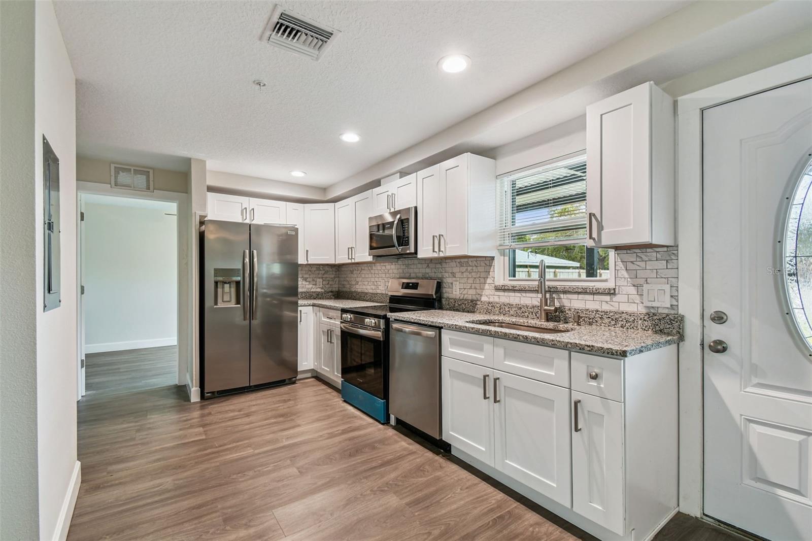 GRAY GABLES - Residential Lease